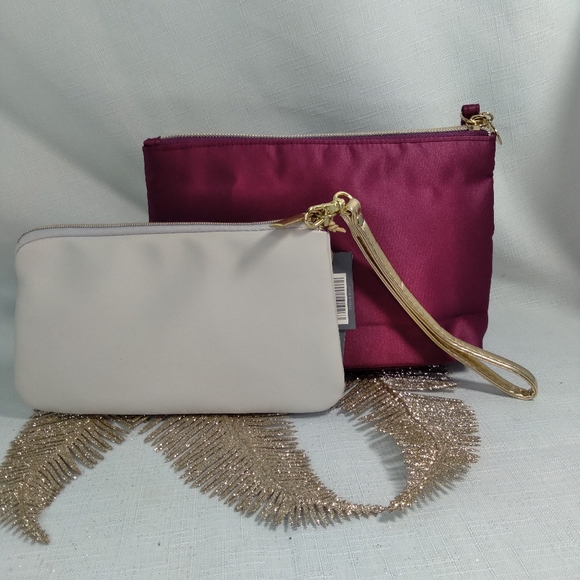 Me to We bundle - Picture 4 of 7